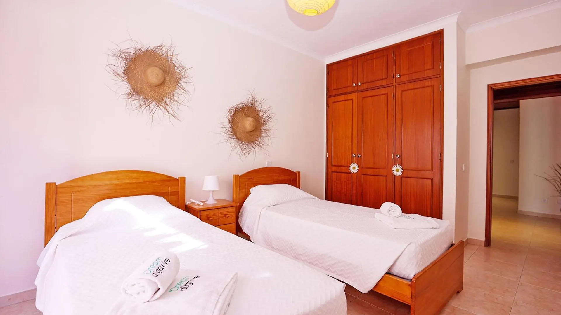 C25 - Town Center Apartment In Lagos